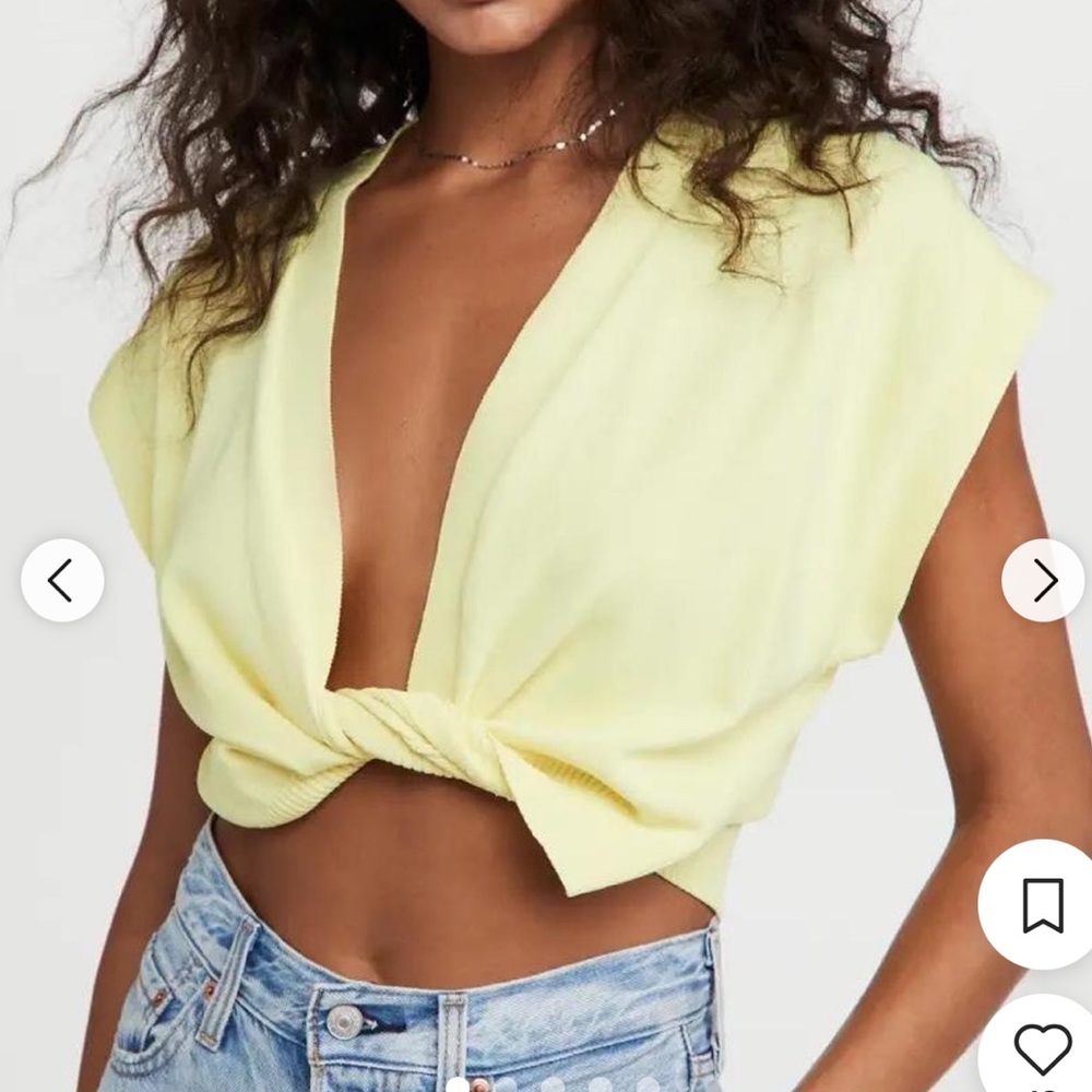 lioness yellow low cut top